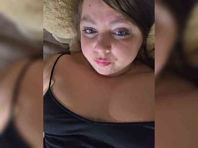 FLUFFY_BEAUTY webcam