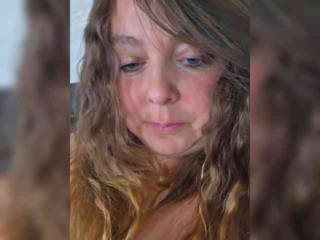 FLUFFY_BEAUTY webcam