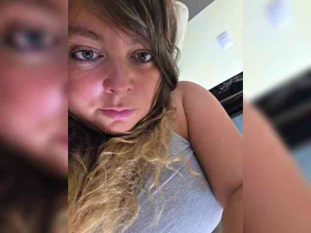 FLUFFY_BEAUTY webcam