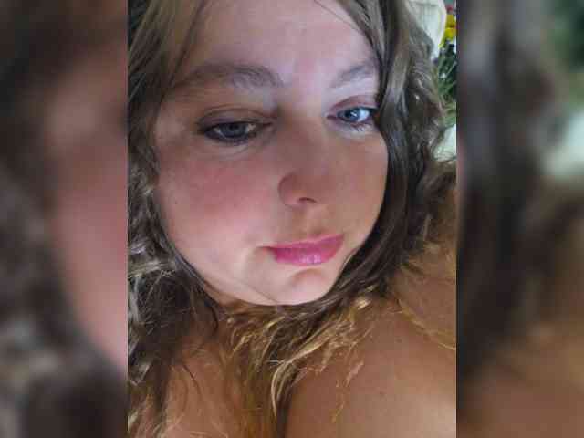 FLUFFY_BEAUTY webcam