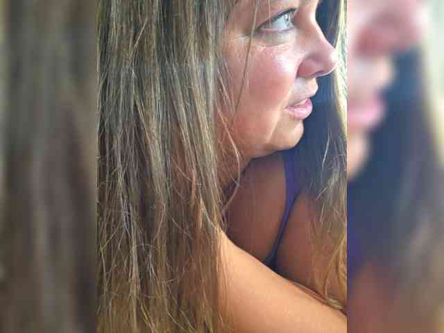 FLUFFY_BEAUTY webcam