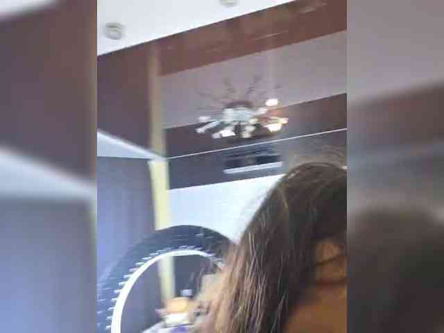 FLUFFY_BEAUTY webcam