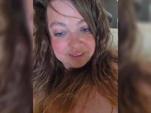 FLUFFY_BEAUTY webcam