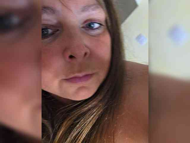 FLUFFY_BEAUTY webcam