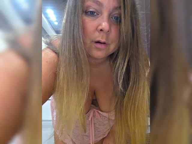 FLUFFY_BEAUTY webcam
