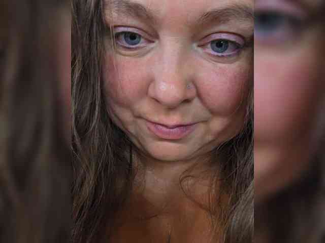FLUFFY_BEAUTY webcam