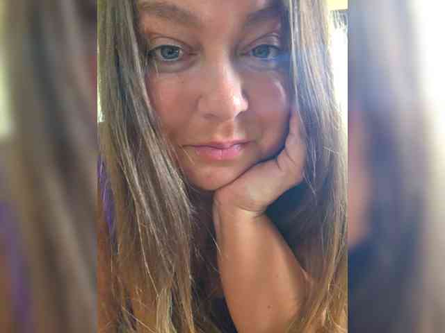 FLUFFY_BEAUTY webcam