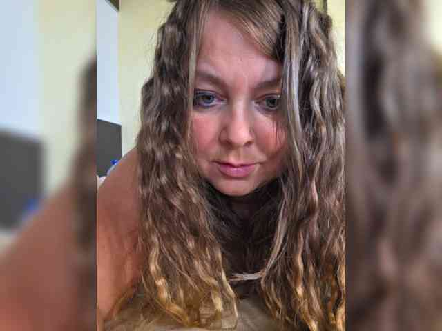 FLUFFY_BEAUTY webcam