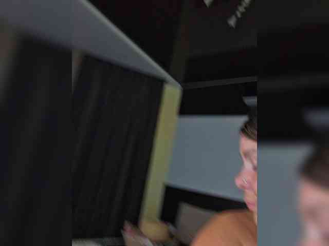 FLUFFY_BEAUTY webcam