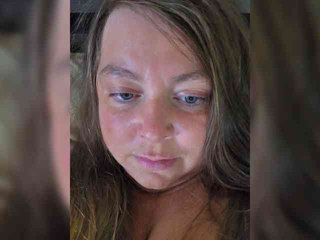 FLUFFY_BEAUTY webcam