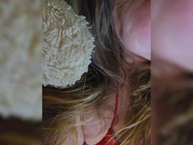 FLUFFY_BEAUTY webcam