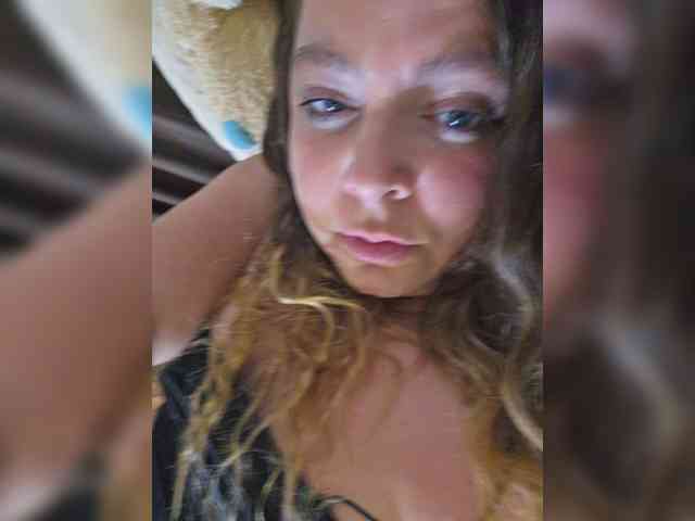 FLUFFY_BEAUTY webcam