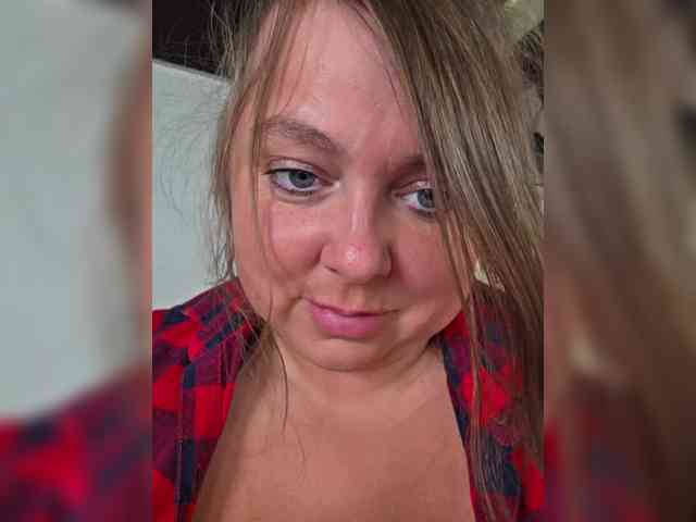 FLUFFY_BEAUTY webcam