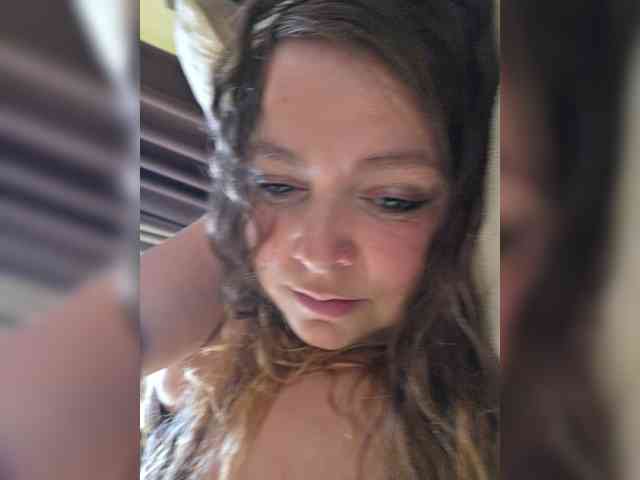 FLUFFY_BEAUTY webcam