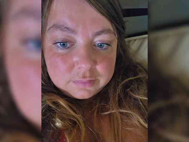 FLUFFY_BEAUTY webcam