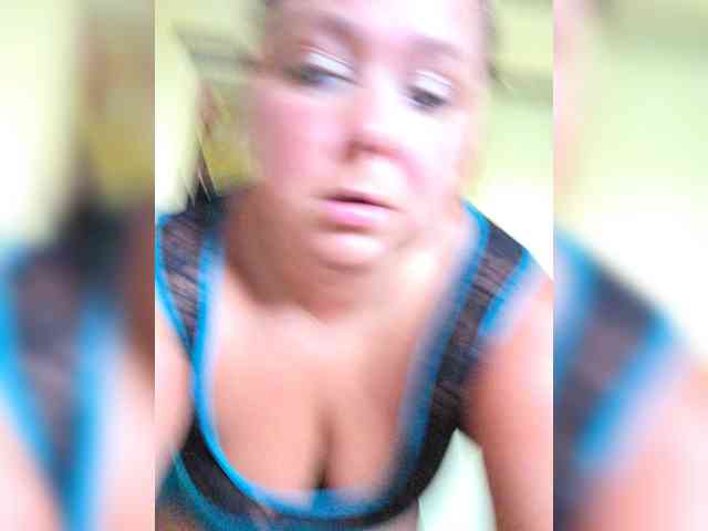 FLUFFY_BEAUTY webcam