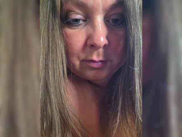 FLUFFY_BEAUTY webcam