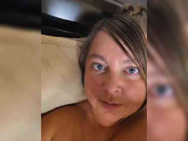 FLUFFY_BEAUTY webcam