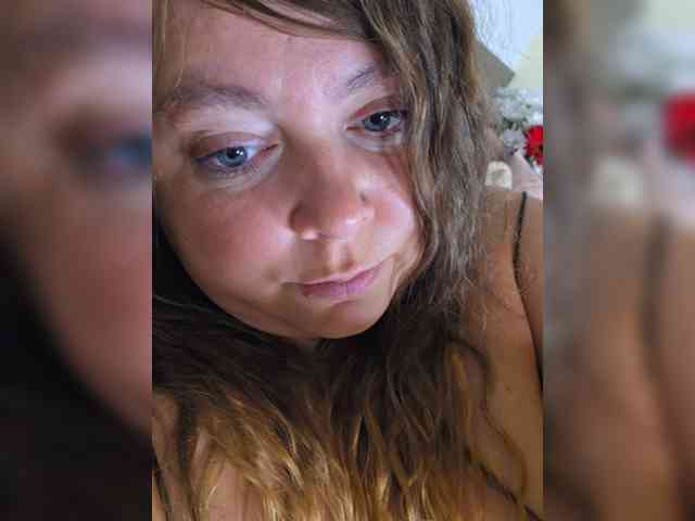 FLUFFY_BEAUTY webcam
