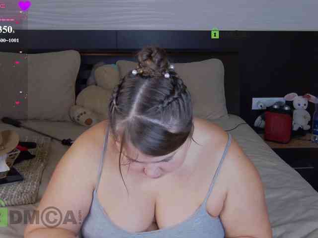 HairyCrotch's webcam live show