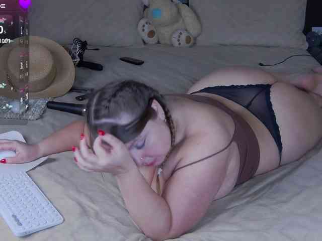 FLUFFY_BEAUTY webcam