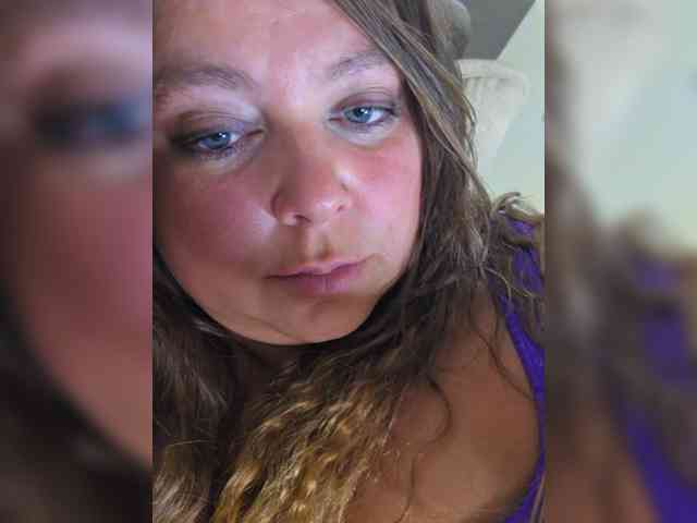FLUFFY_BEAUTY webcam