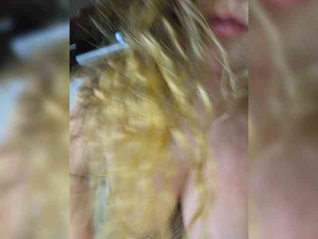 FLUFFY_BEAUTY webcam