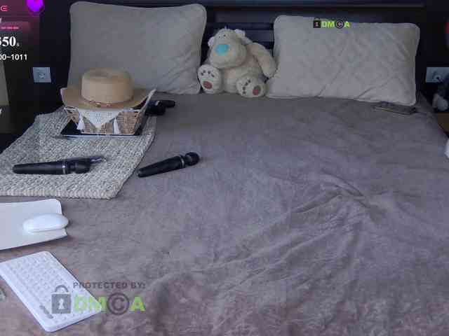 FLUFFY_BEAUTY webcam