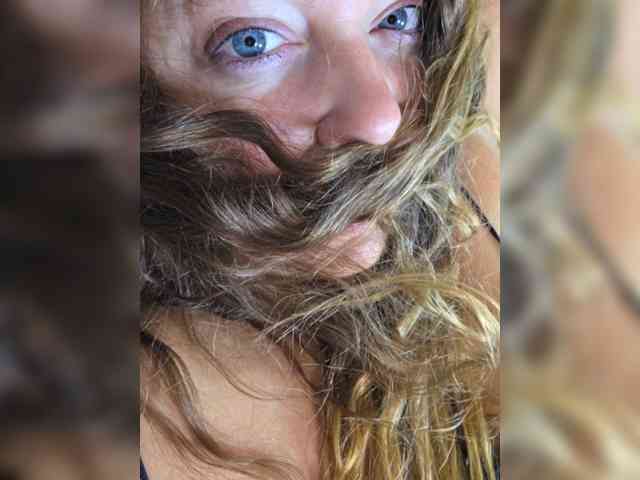 FLUFFY_BEAUTY webcam