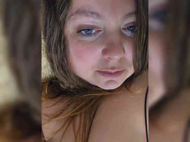 FLUFFY_BEAUTY webcam