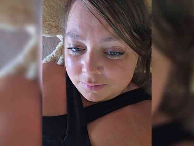 FLUFFY_BEAUTY webcam