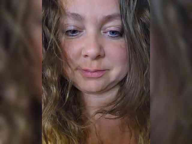 FLUFFY_BEAUTY webcam