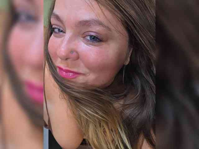 FLUFFY_BEAUTY webcam