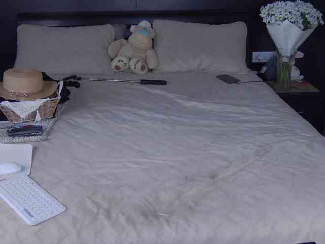 FLUFFY_BEAUTY webcam