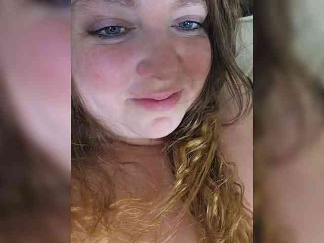 FLUFFY_BEAUTY webcam