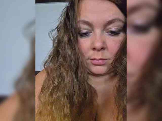 FLUFFY_BEAUTY webcam