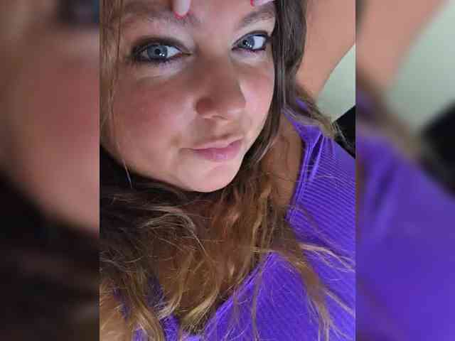 FLUFFY_BEAUTY webcam