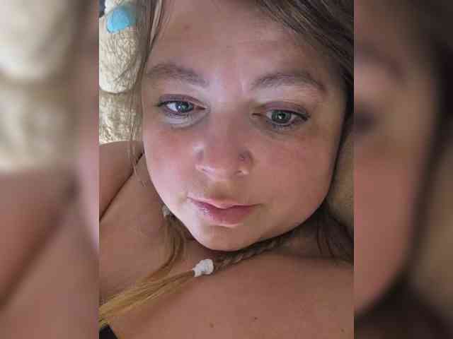 FLUFFY_BEAUTY webcam