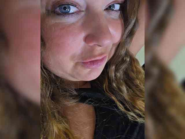 FLUFFY_BEAUTY webcam