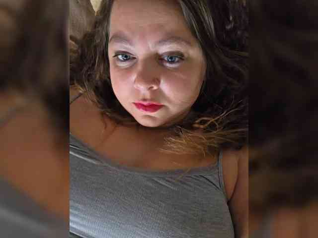 FLUFFY_BEAUTY webcam