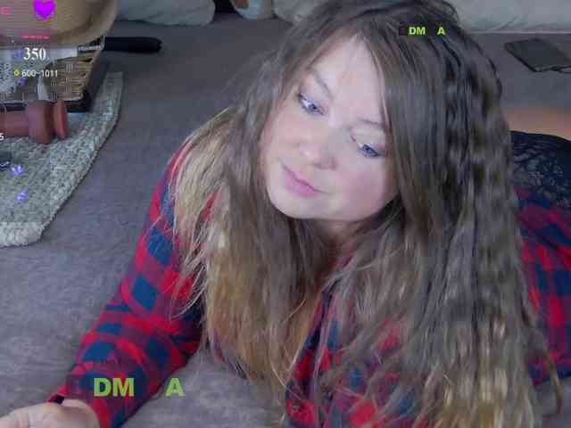 FLUFFY_BEAUTY webcam