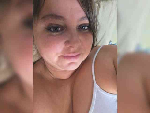 FLUFFY_BEAUTY webcam