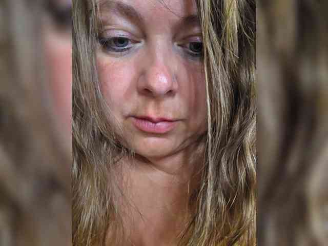 FLUFFY_BEAUTY webcam