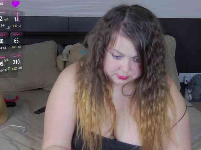 FLUFFY_BEAUTY webcam