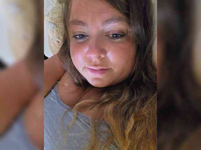 FLUFFY_BEAUTY webcam