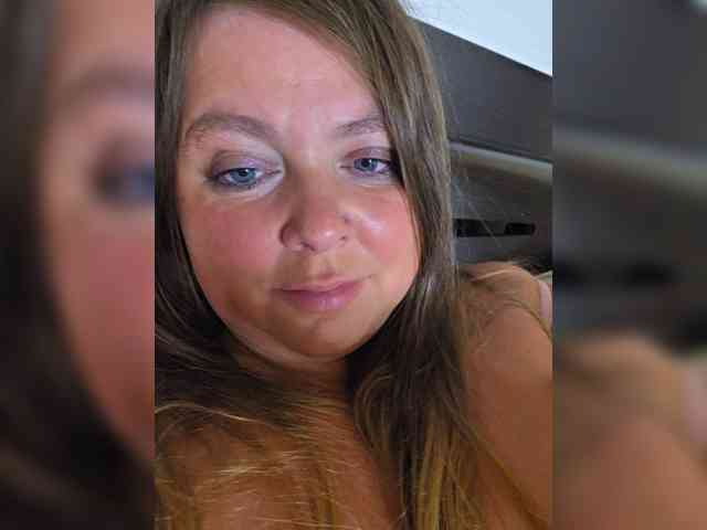 FLUFFY_BEAUTY webcam