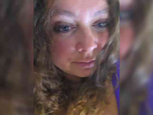 FLUFFY_BEAUTY webcam