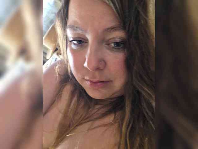 FLUFFY_BEAUTY webcam