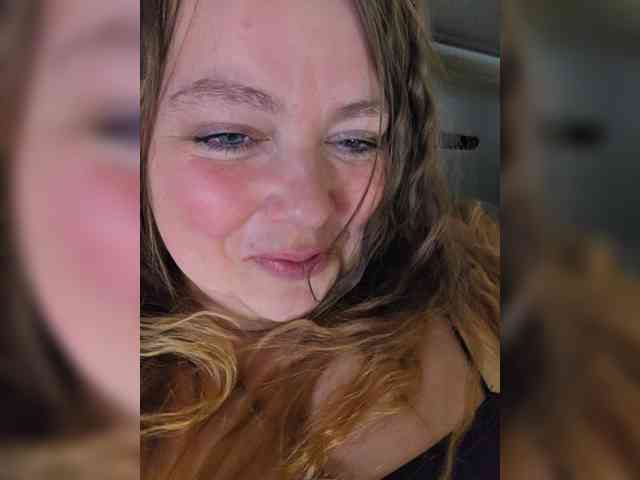 FLUFFY_BEAUTY webcam