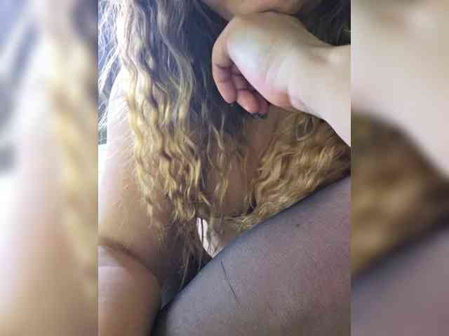 FLUFFY_BEAUTY webcam